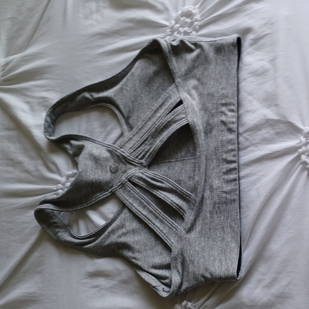 ☀️Shape Sports Bra Size S - Picture 3 of 4